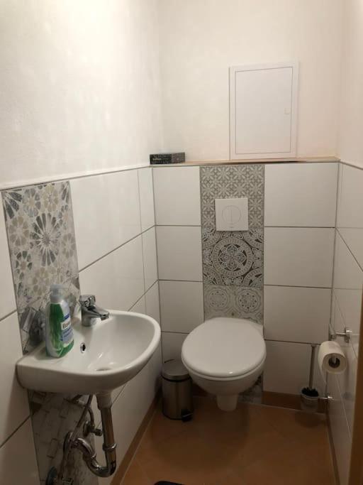 Ferienwohnung Nks In Bachem エクステリア 写真